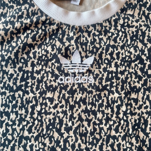 adidas cropped cotton tee size XS cheetah leopard - Picture 4 of 9